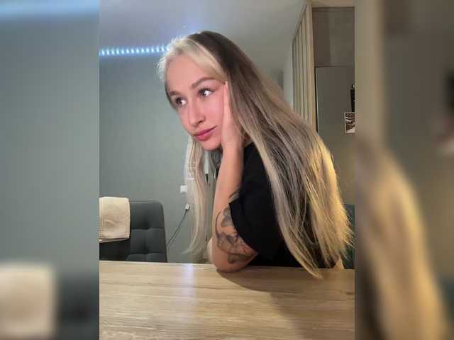 QueenKing from BongaCams is Freechat
