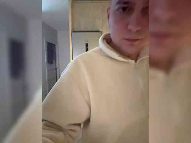 QueenKing webcam