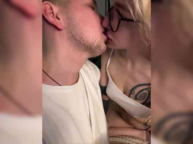 stripper porn QueenKing