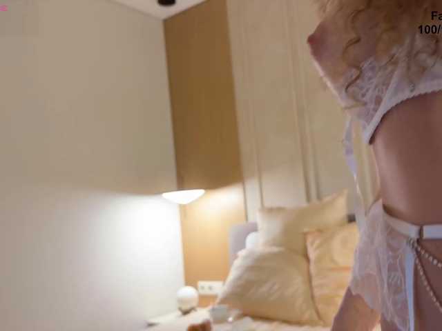 AphroditeDeep's BongaCams show and profile