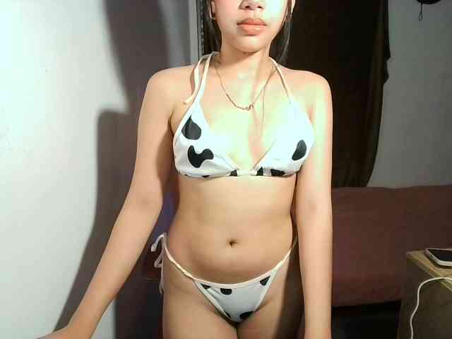 sweetgirl-sarrah webcam