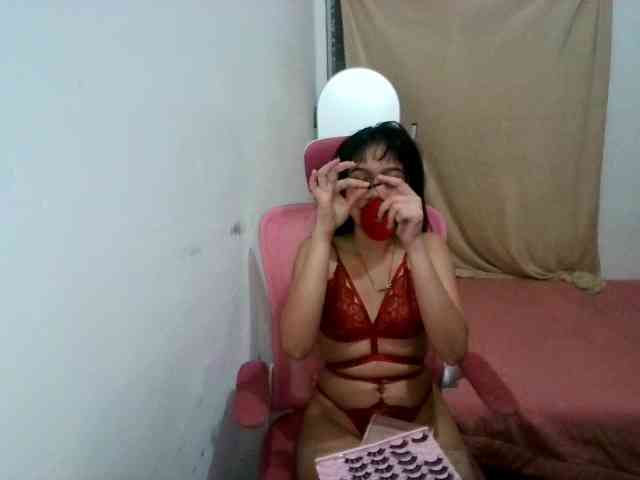 sweetgirl-sarrah webcam