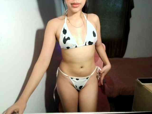 sweetgirl-sarrah webcam