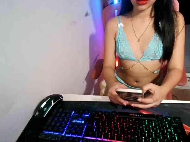 sweetgirl-sarrah webcam