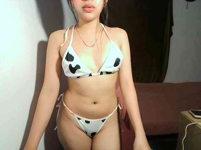 sweetgirl-sarrah webcam