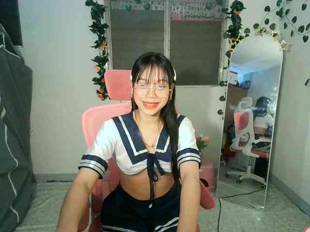 sweetgirl-sarrah webcam