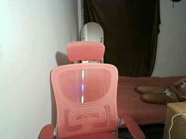 sweetgirl-sarrah webcam