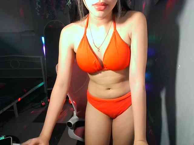 sweetgirl-sarrah webcam