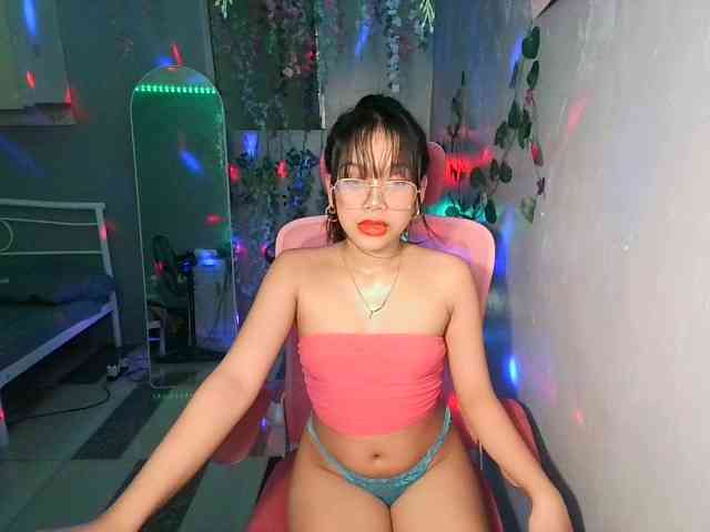 sweetgirl-sarrah webcam