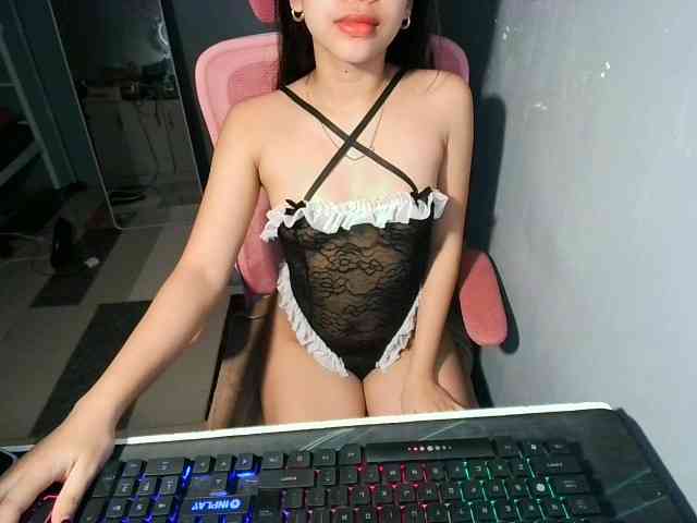 sweetgirl-sarrah webcam