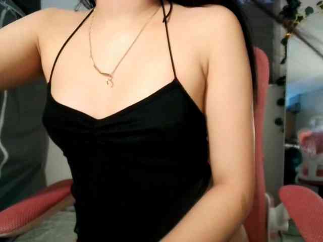 sweetgirl-sarrah webcam