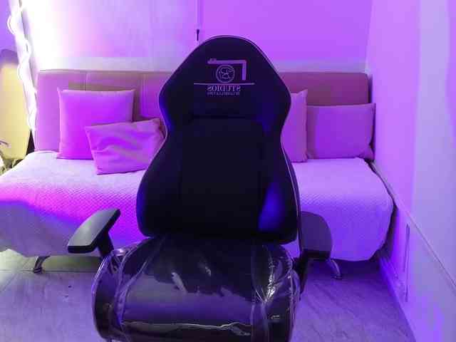 Ameliiaa-tay Ameliiaa-tay