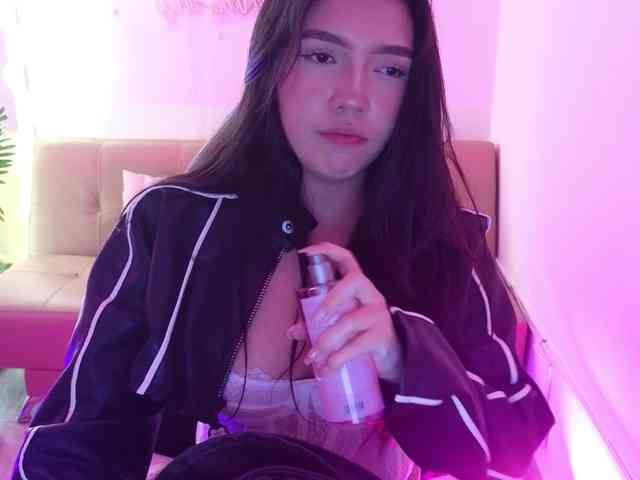 Ameliiaa-tay Ameliiaa-tay