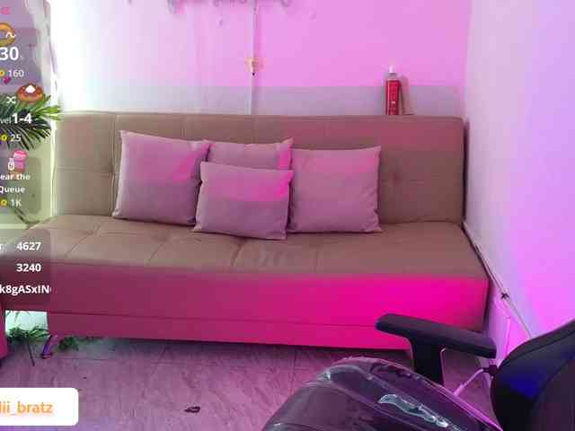 Ameliiaa-tay Ameliiaa-tay