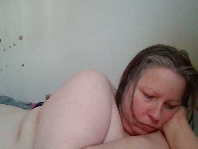 starlight1983's BongaCams show and profile