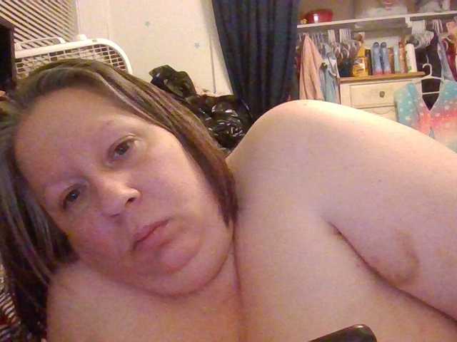 starlight1983's BongaCams show and profile