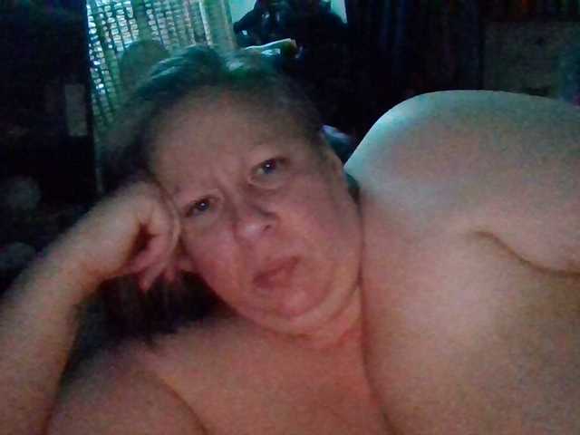 starlight1983's BongaCams show and profile