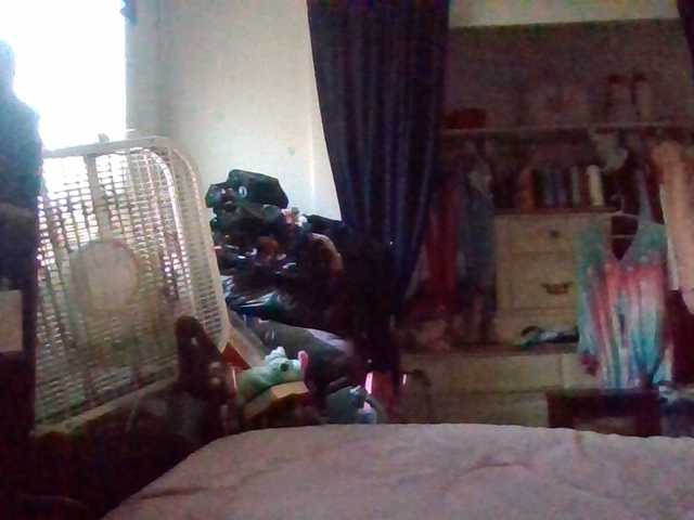 starlight1983's BongaCams show and profile