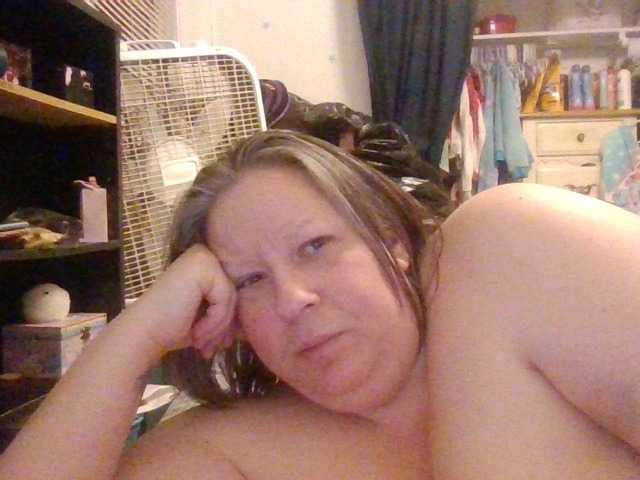 starlight1983's BongaCams show and profile