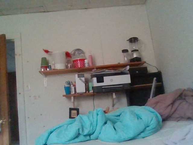 starlight1983's BongaCams show and profile