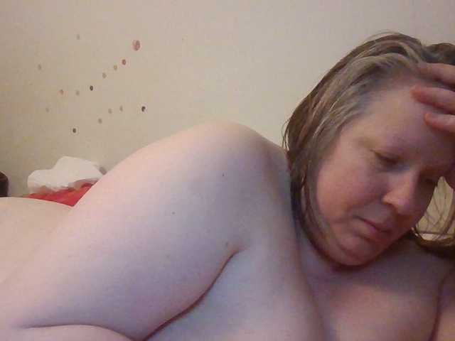 starlight1983's BongaCams show and profile