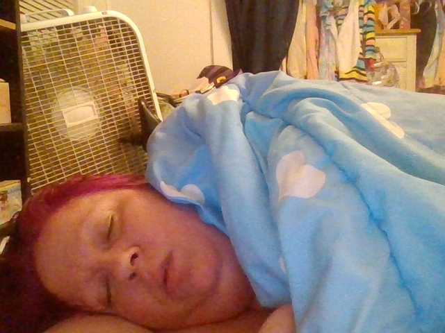 starlight1983's BongaCams show and profile