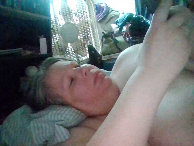 starlight1983's BongaCams show and profile