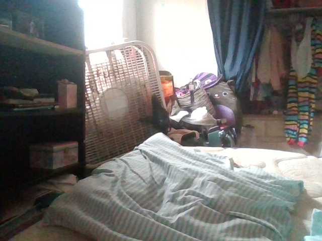 starlight1983's BongaCams show and profile