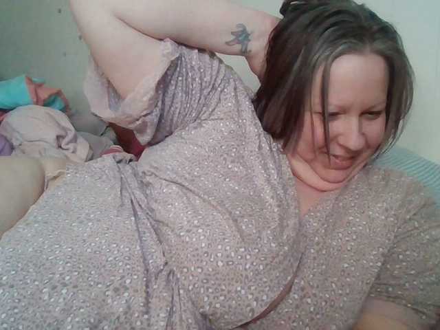 starlight1983's BongaCams show and profile