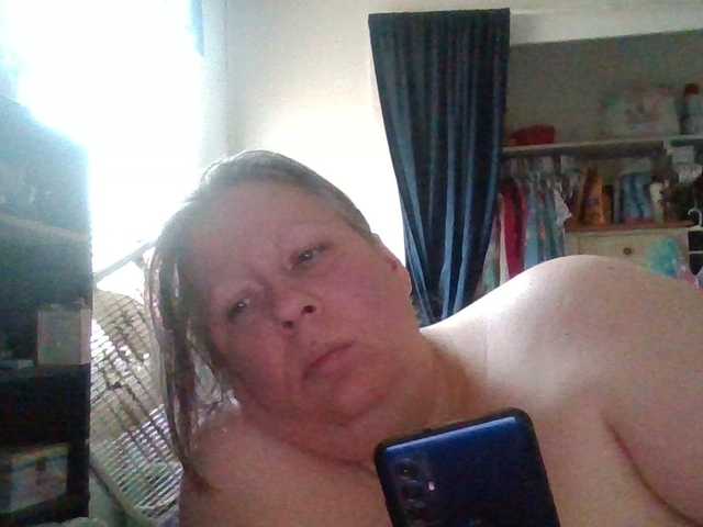 starlight1983's BongaCams show and profile