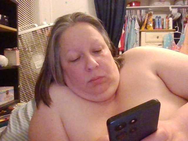 starlight1983's BongaCams show and profile