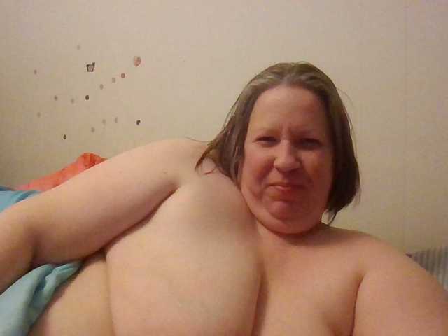 starlight1983's BongaCams show and profile