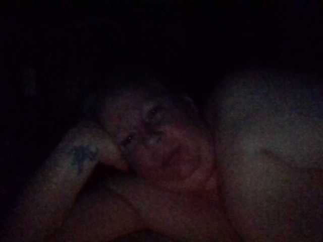 starlight1983's BongaCams show and profile