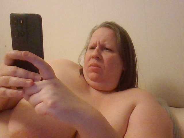 starlight1983's BongaCams show and profile