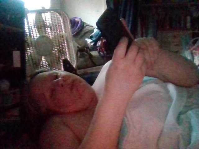 starlight1983's BongaCams show and profile