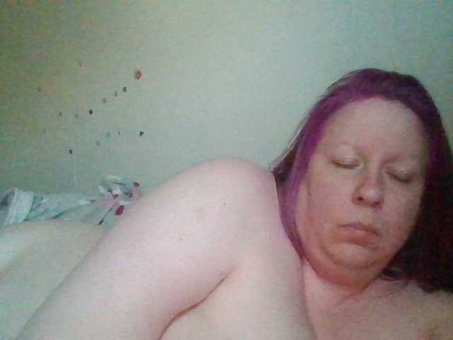 starlight1983's BongaCams show and profile