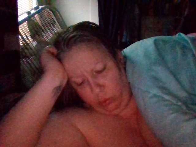 starlight1983's BongaCams show and profile