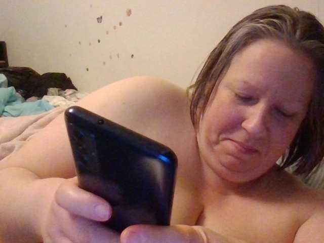 starlight1983's BongaCams show and profile