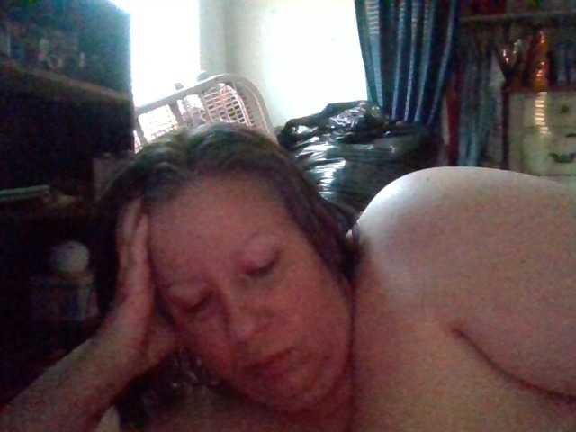 starlight1983's BongaCams show and profile