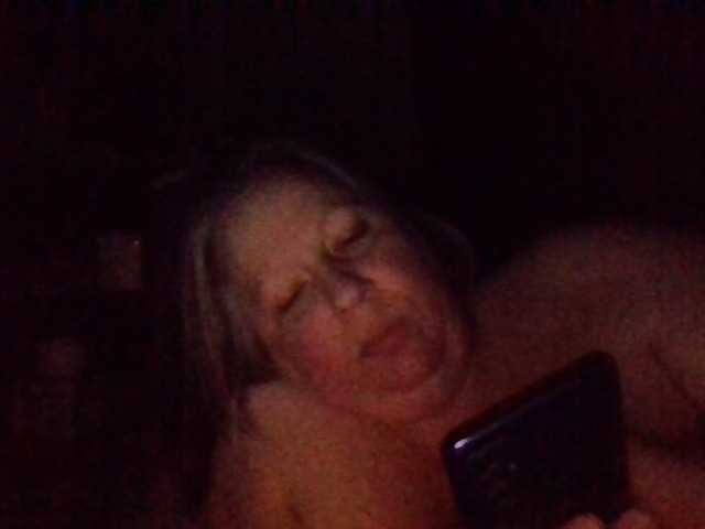 starlight1983's BongaCams show and profile