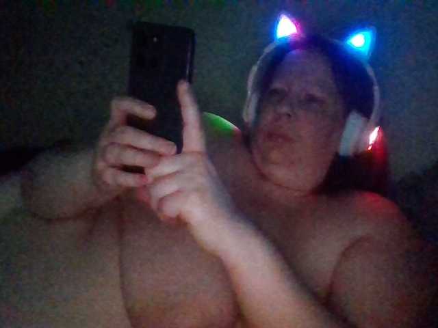 starlight1983's BongaCams show and profile