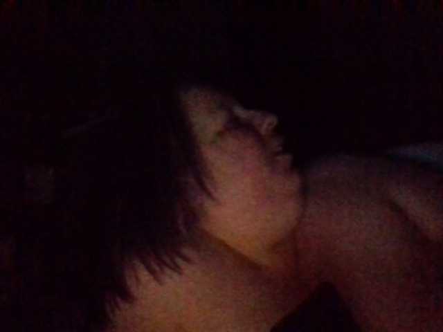 starlight1983's BongaCams show and profile