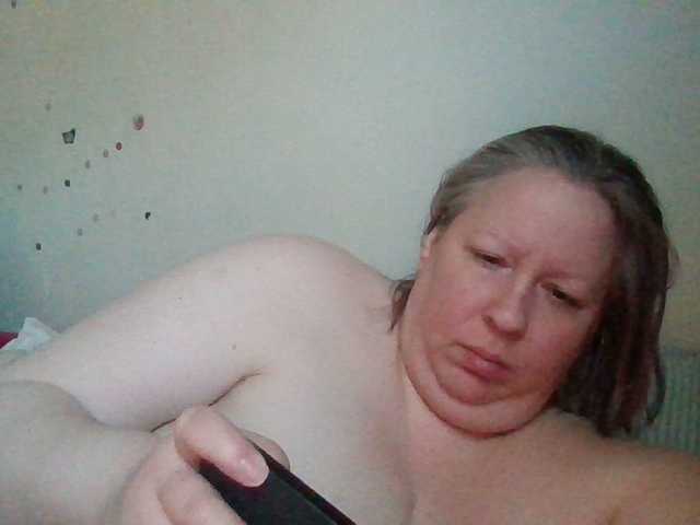 starlight1983's BongaCams show and profile