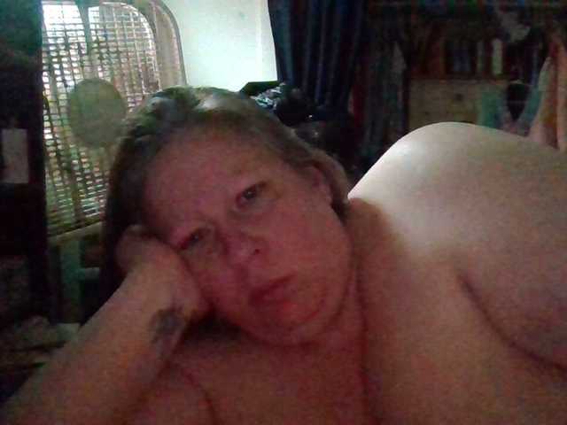 starlight1983's BongaCams show and profile