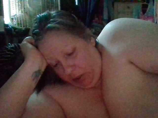 starlight1983's BongaCams show and profile