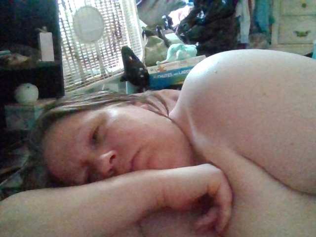 starlight1983's BongaCams show and profile