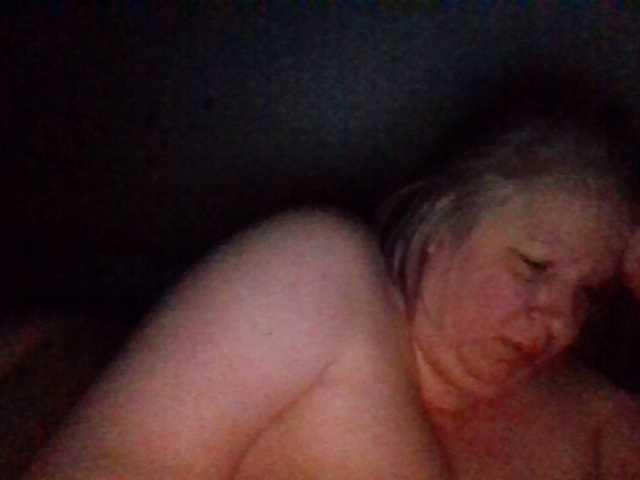 starlight1983's BongaCams show and profile