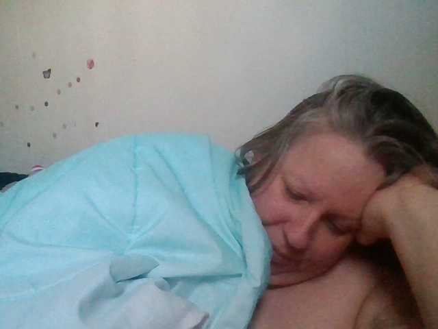 starlight1983's BongaCams show and profile