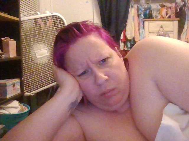 starlight1983's BongaCams show and profile