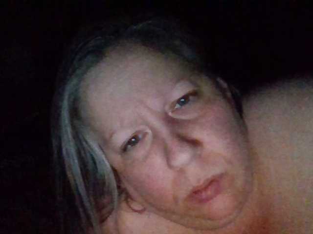 starlight1983's BongaCams show and profile